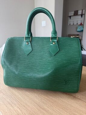 Vintage Louis Vuitton Epi Speedy 25 in Borneo Green